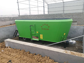 內(nèi)蒙某公司購(gòu)買固定式TMR攪拌機(jī) 內(nèi)蒙某公司購(gòu)買固定式TMR攪拌機(jī)